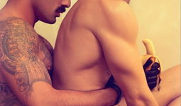 男同性恋视频,视频中的真挚情感与生活点滴